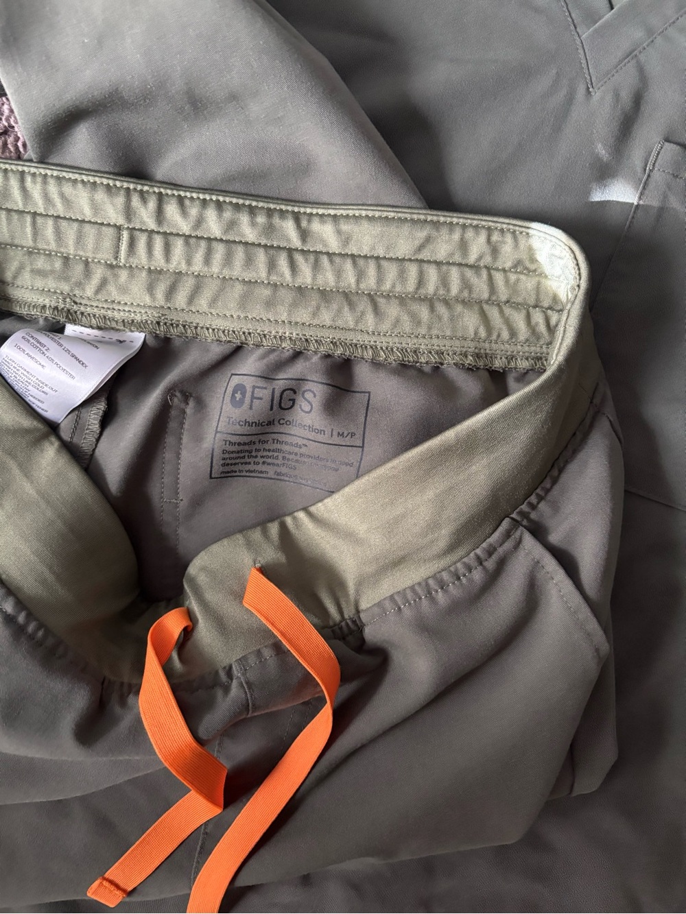 Figs Olive Green Scrub Set with Orange Drawstring - Picture 3 of 3